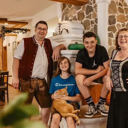 Neuhof Отель 3*