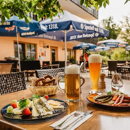 Hotel Landhotel Neuhof