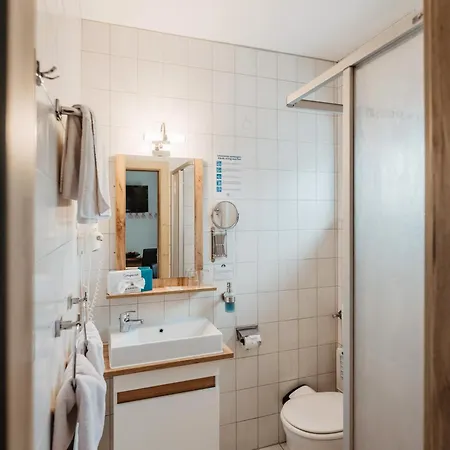Landhotel Neuhof Hotel Zenting