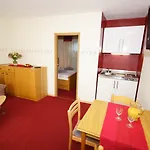 Neuhof Zenting