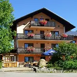 Neuhof 3* Zenting