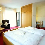 Neuhof Otel