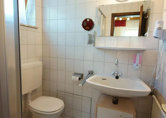Neuhof Zenting